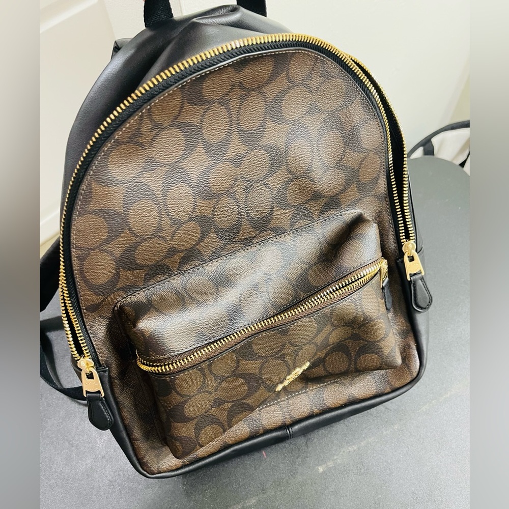 Coach backpack small ,like new.
